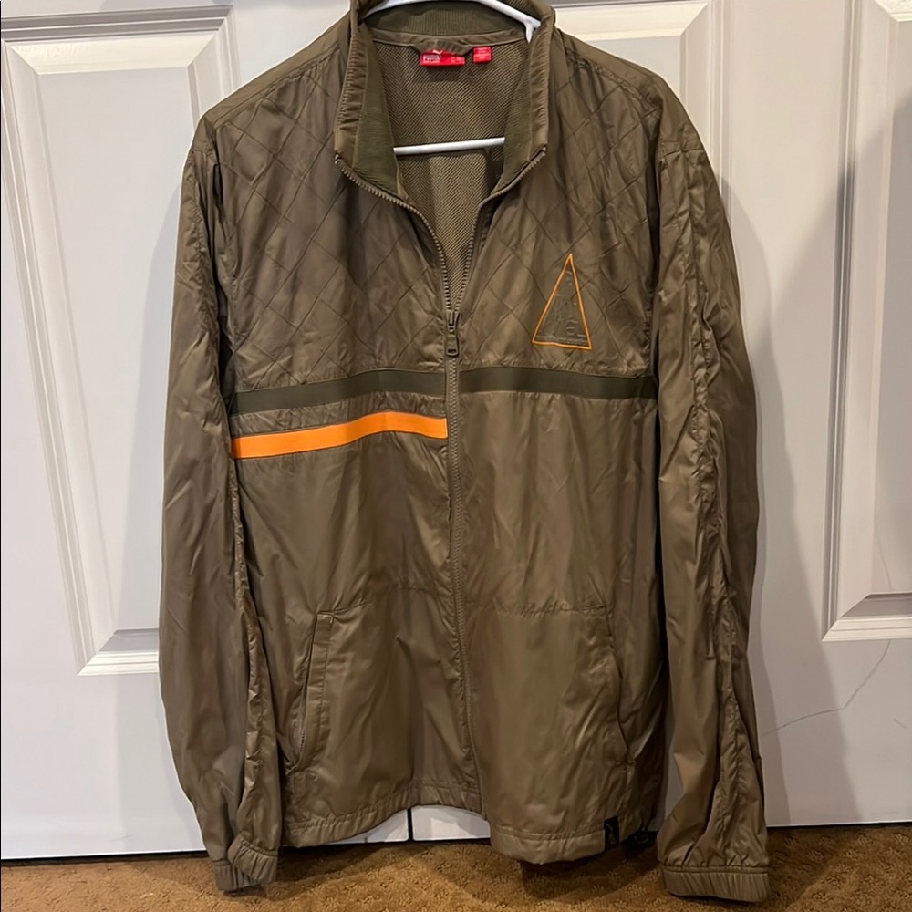 Men's PUMA full zip nylon Olive Green Jacket